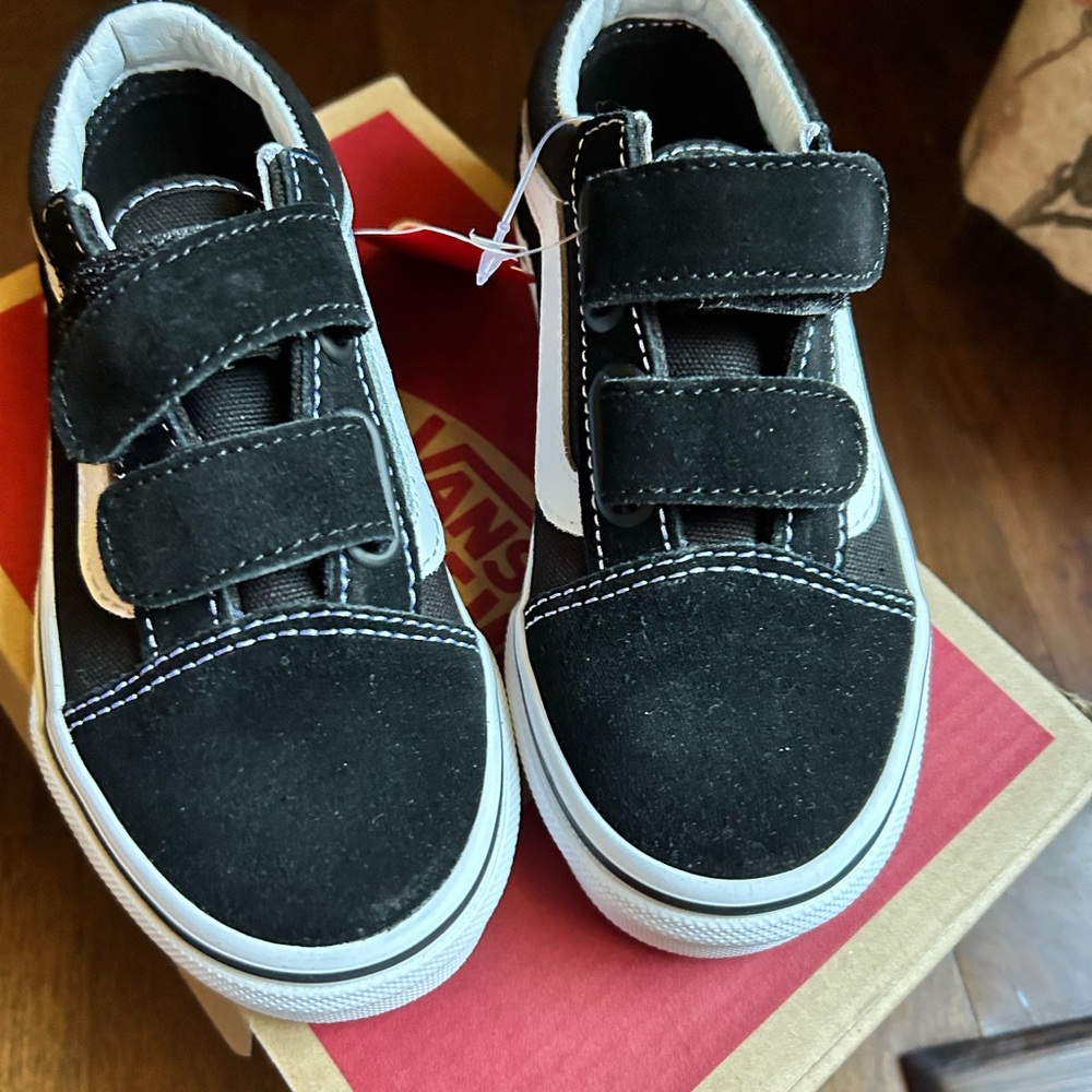 New VANS old Skool V